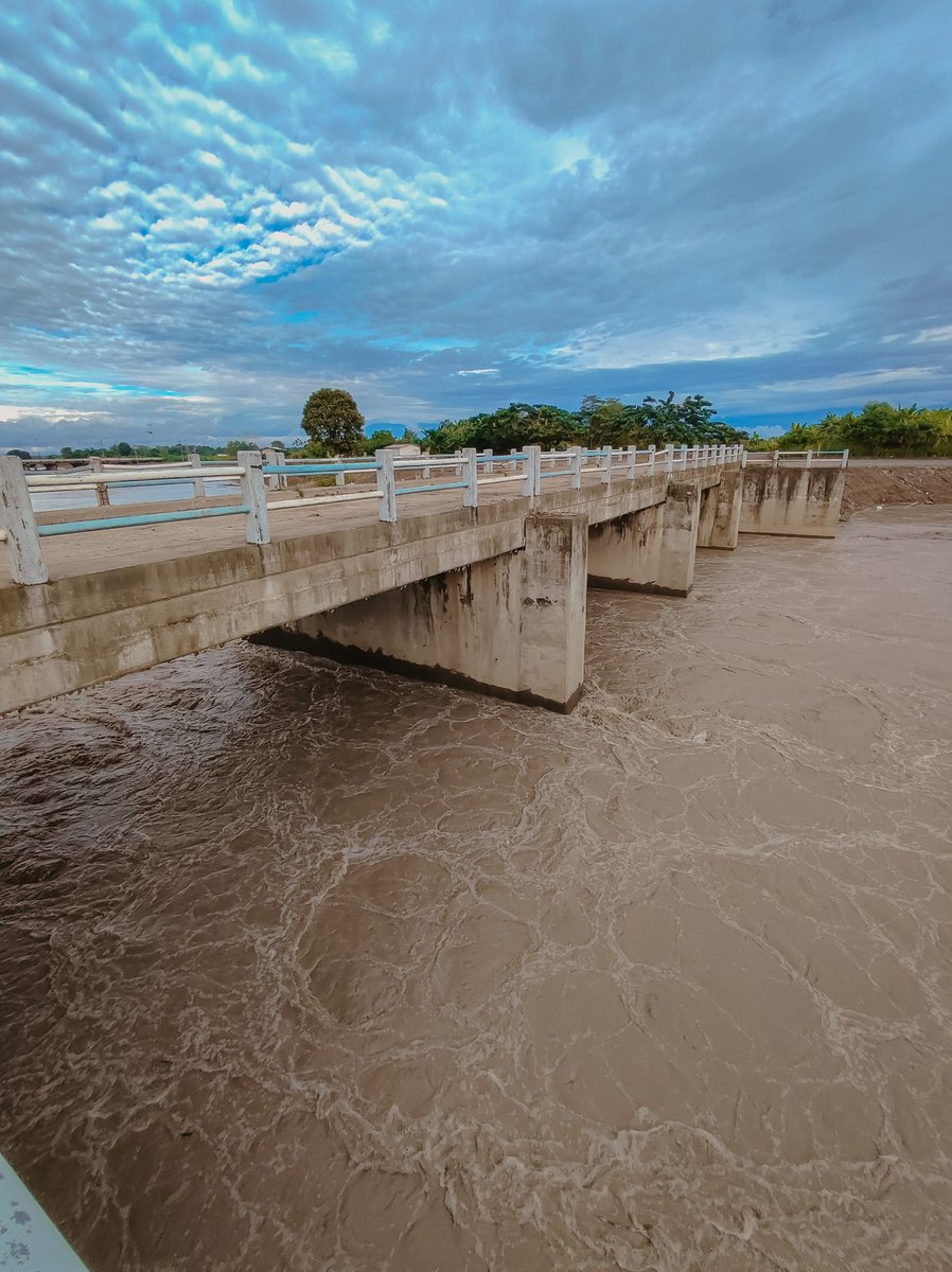 El Triunfo: Prefectura y Alcaldía despejaron represa Payo tras palizada