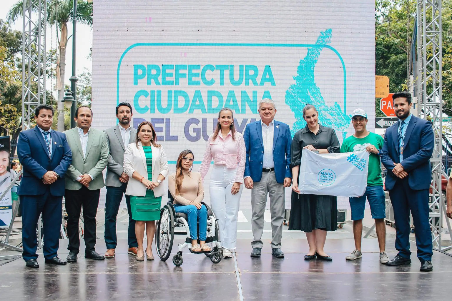 Prefectura del Guayas lanza campaña 'Sobre Ruedas' para reducir siniestros en 25 cantones