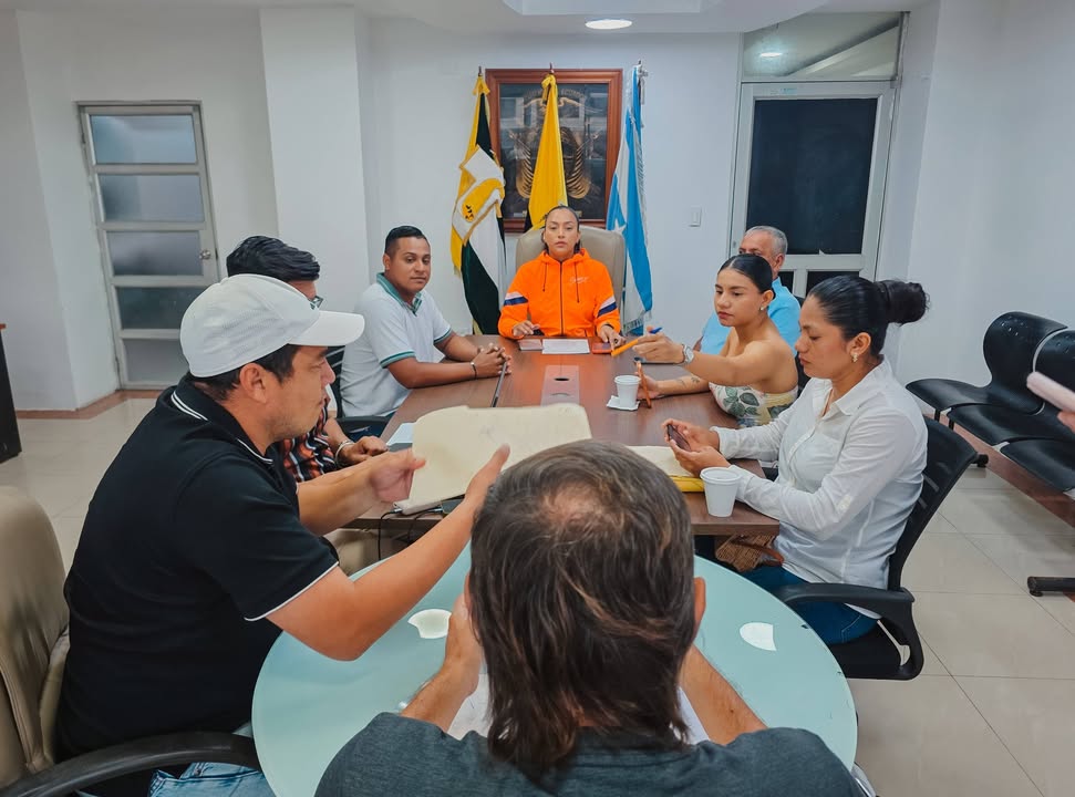 El Triunfo: Concejo autoriza partición del lote Chan Chan y legaliza expedientes