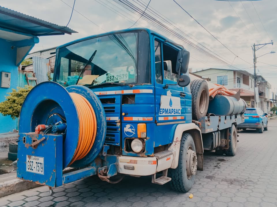 El Triunfo: Alcaldía realiza mantenimiento preventivo en alcantarillado de Las Palmas y 9 de Octubre