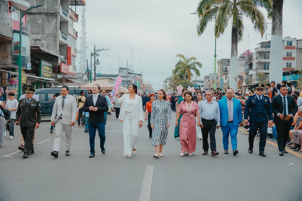 El Triunfo: Desfile Cívico e Institucional marca el inicio de las celebraciones del 25 de agosto
